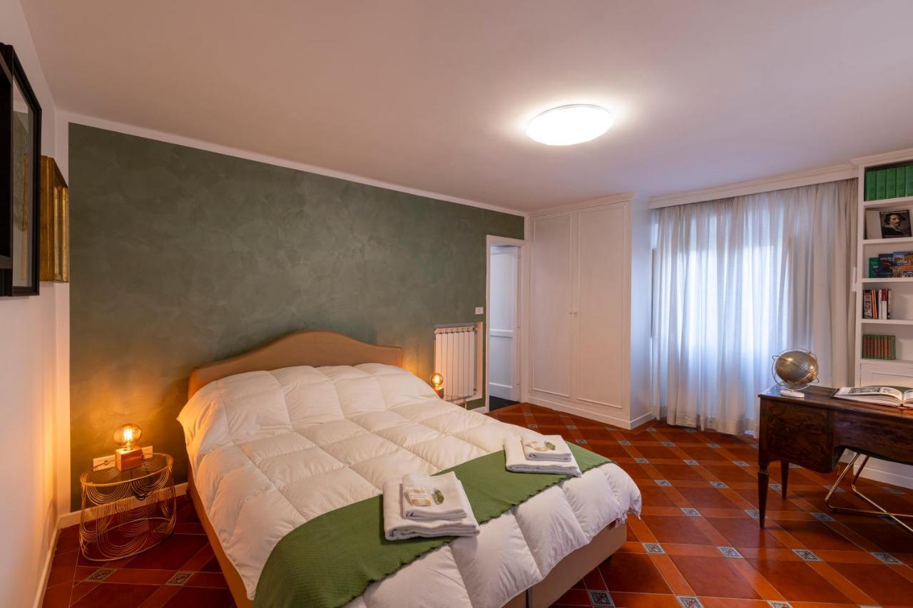 Parlamento Luxury Apartment Рим Экстерьер фото