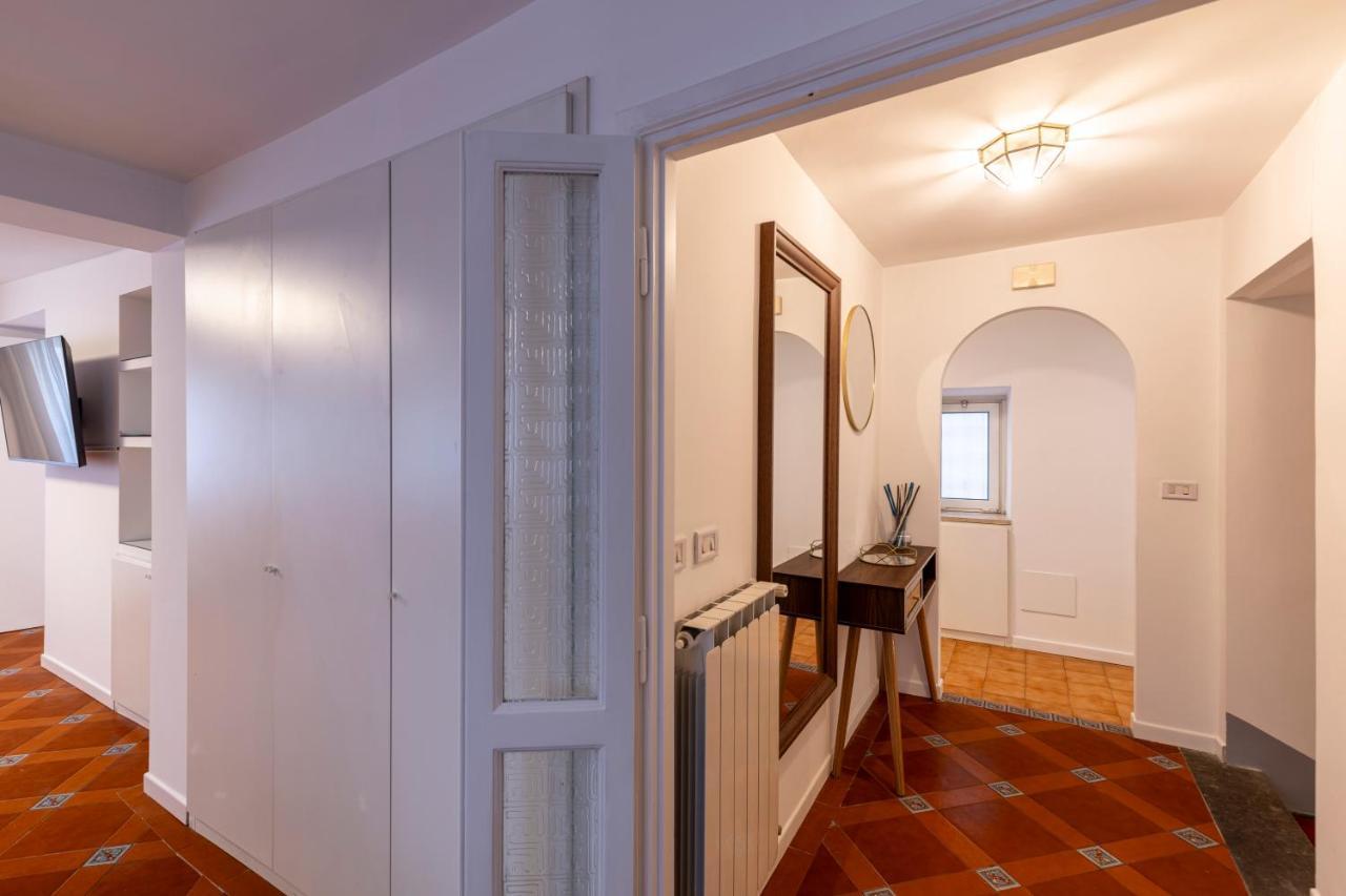 Parlamento Luxury Apartment Рим Экстерьер фото