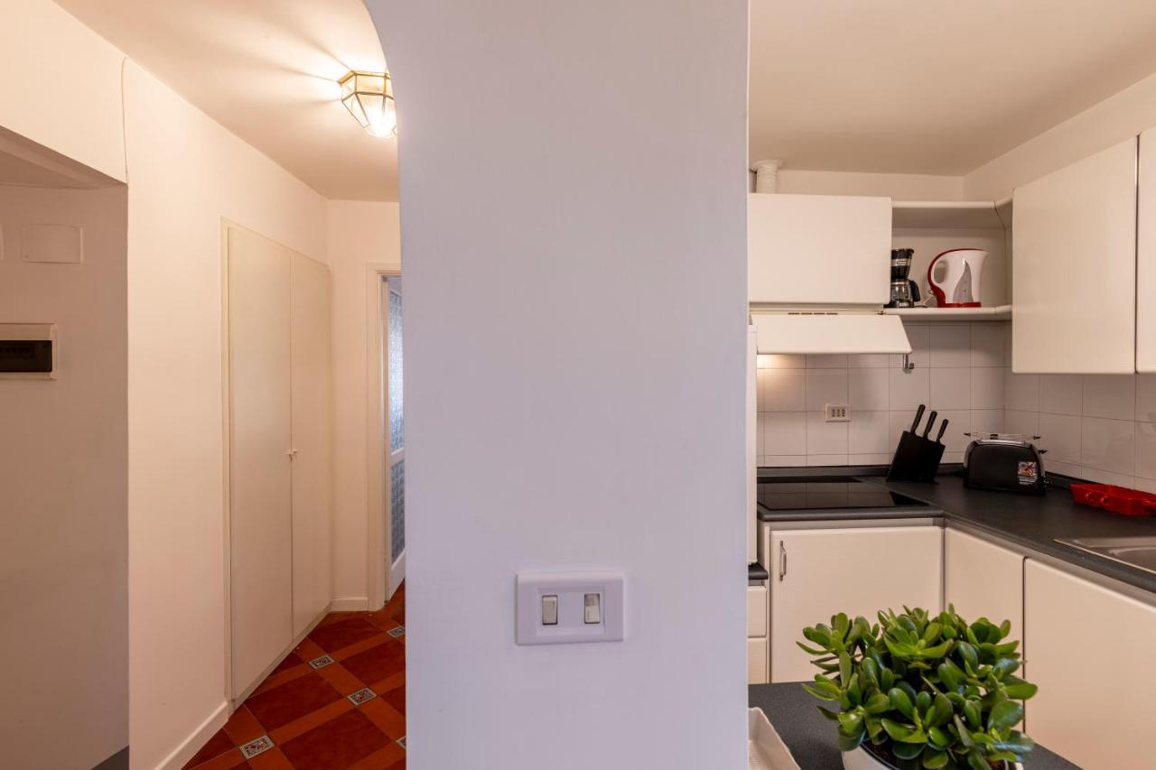 Parlamento Luxury Apartment Рим Экстерьер фото