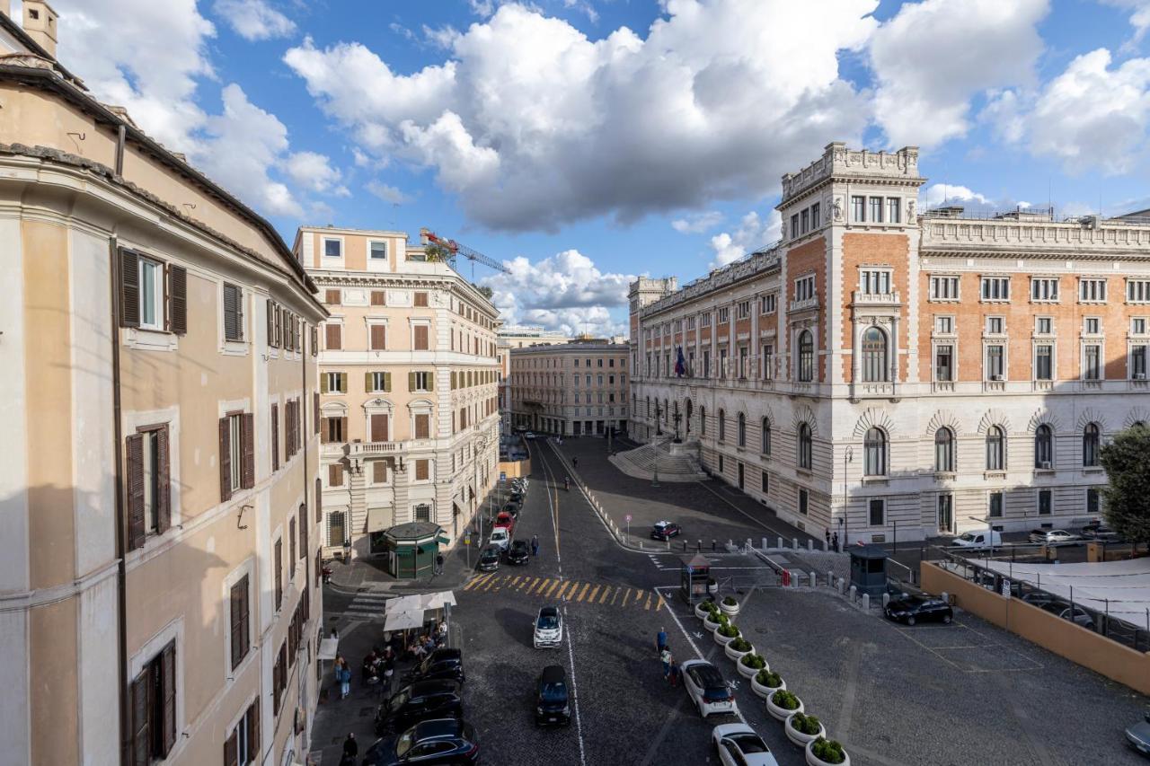 Parlamento Luxury Apartment Рим Экстерьер фото